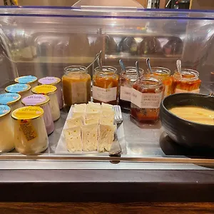 https://le-sorgia.hotels-rhonealpes.com